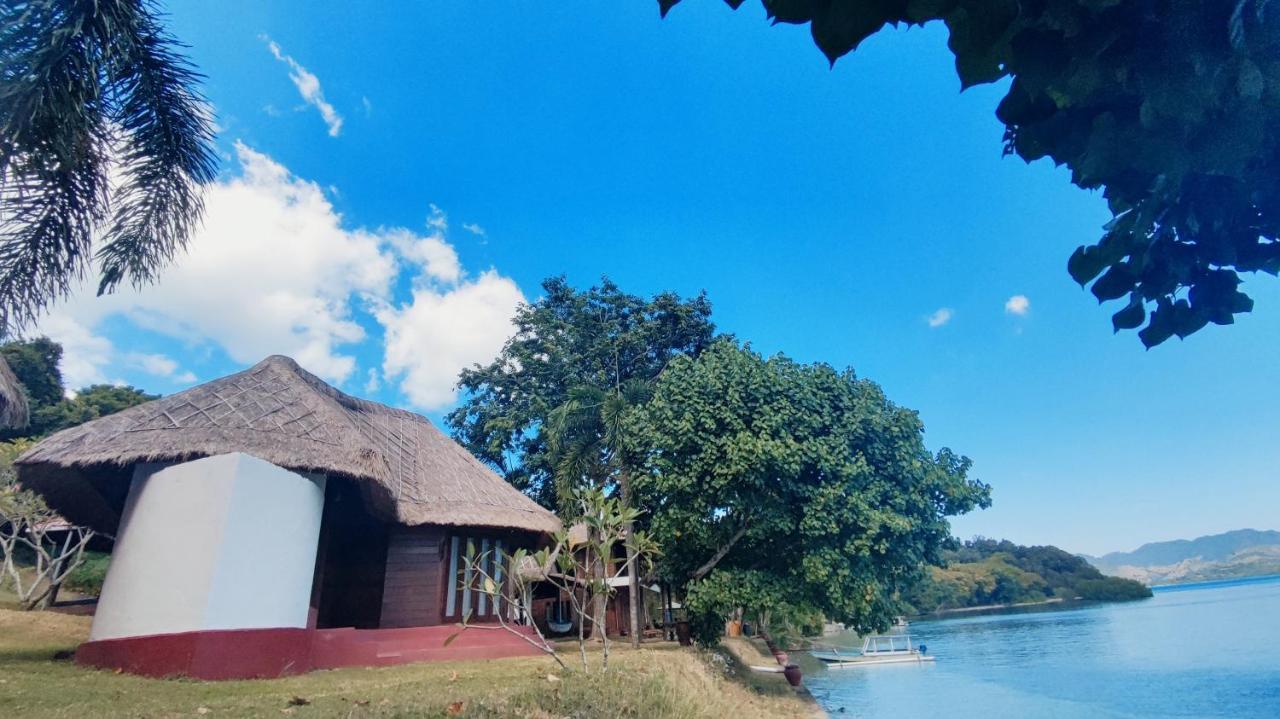 Khabita Beach Resort Lembar  Exterior foto