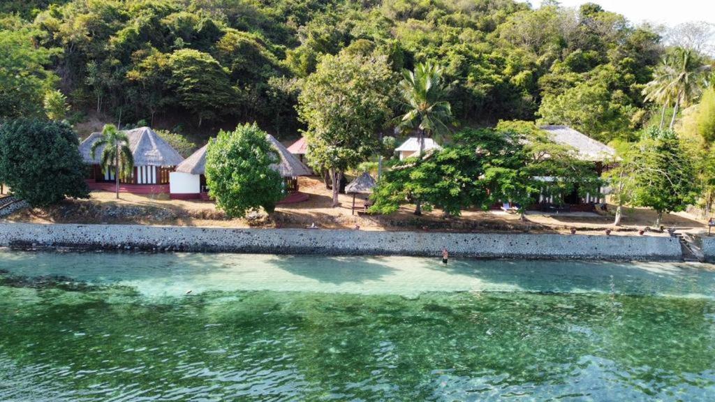 Khabita Beach Resort Lembar  Exterior foto